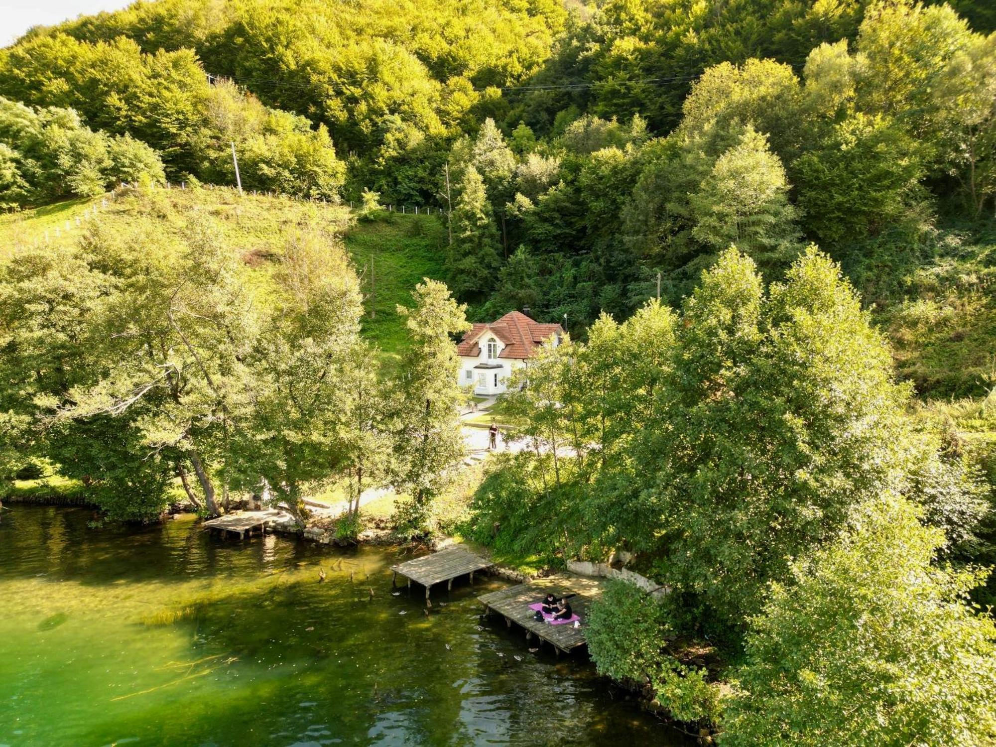 Vila Cobras Plivsko Jezero, Jajce Exteriér fotografie